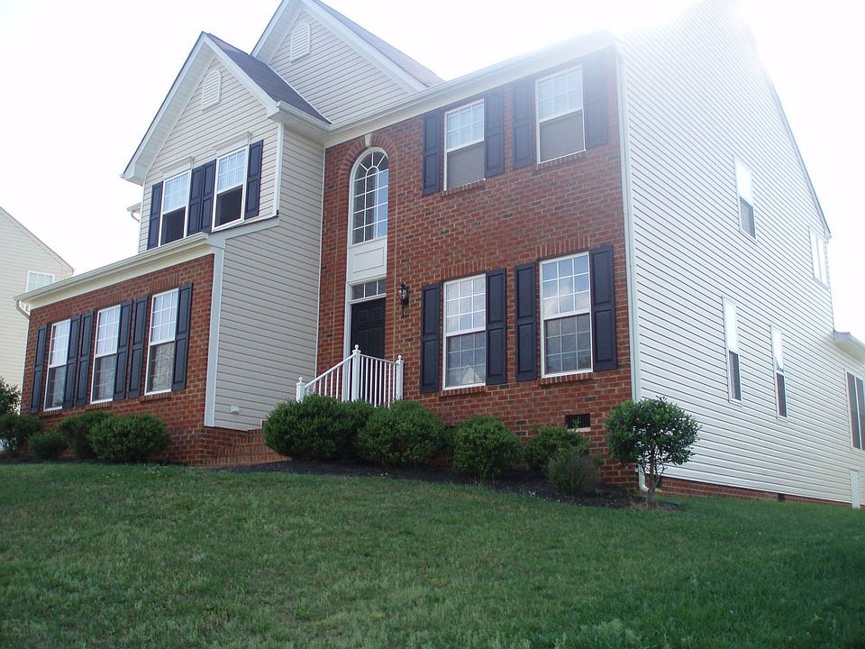 1st image of 1609 Selma Pl