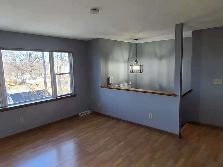 20B Waterford Ave — Photo 5