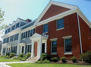 31 Fairgate Dr #31, Stamford, CT 06902