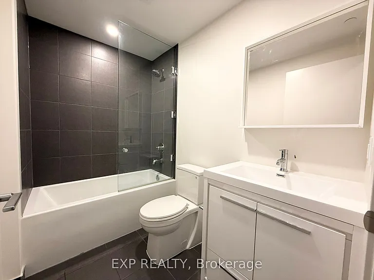 212 King William St #1207 — Photo 17