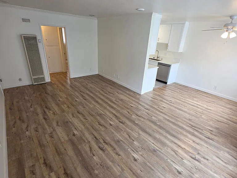 4469 Murietta Ave #7 — Photo 6