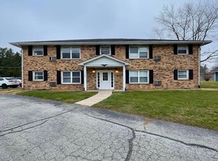 2306 Roselawn Dr APT 8, Lebanon, IN 46052