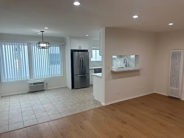 10944 Palms Blvd #5 — Photo 7