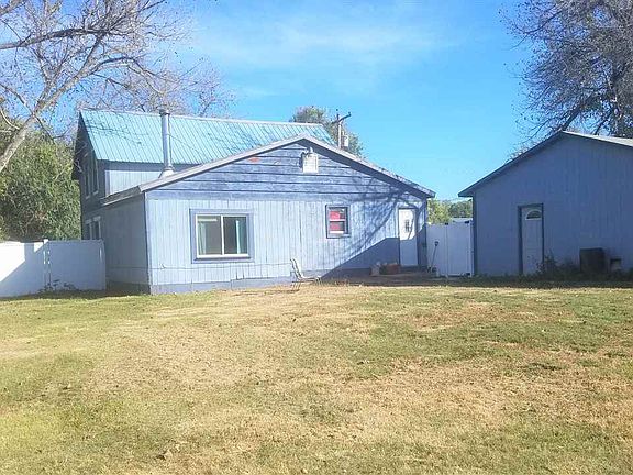 5th image of 107 Weldon St