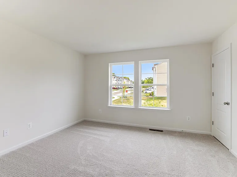 11 Orchard Green Dr — Photo 30