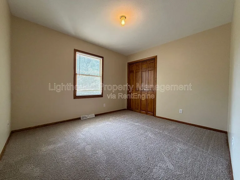 3696 Senna Dr NE — Photo 22