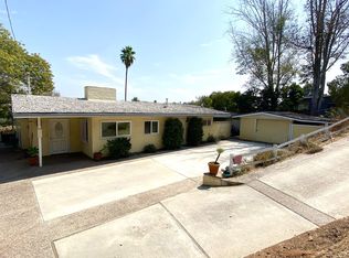 340 Ocean View Dr, Vista, CA 92084