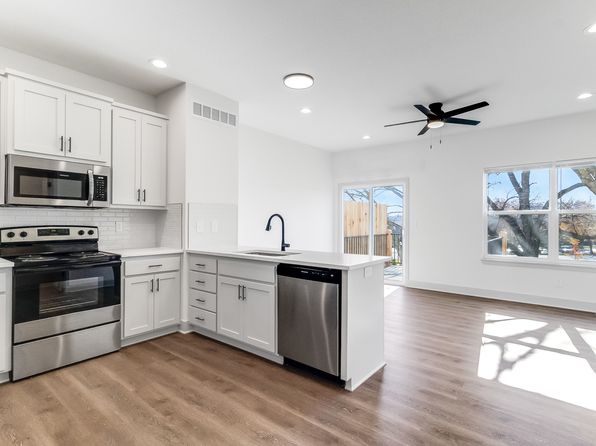 33247 W 85th St Unit 5C