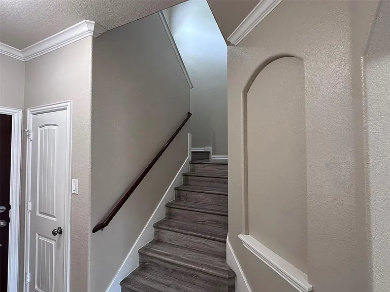 2605 Rough Berry Rd — Photo 18