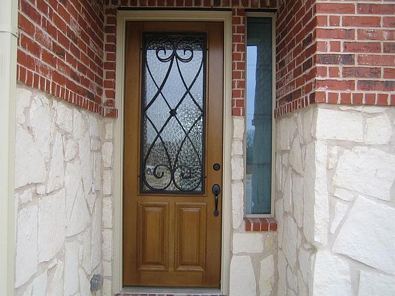 2nd image of 3829 Edward Dr