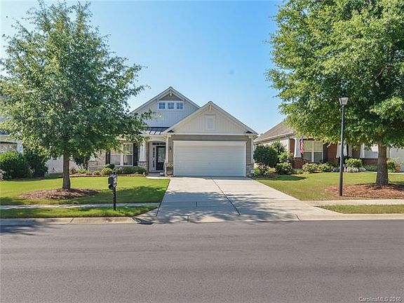 3rd image of 7128 Whistler Way