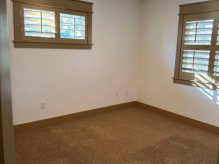 Upstairs bedroom 3