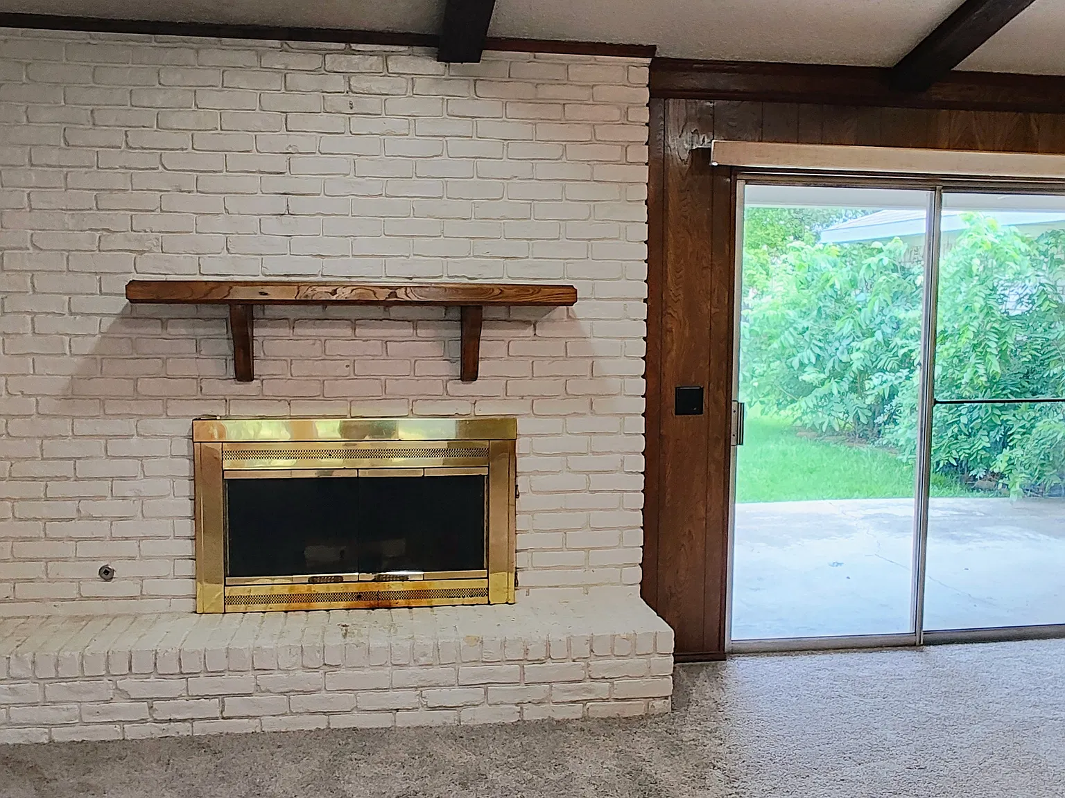 4 bed, 2018 sqft, $2,400 — Photo 4
