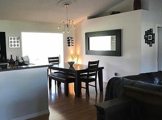 704 Spruce St, New Smyrna Beach, FL 32168