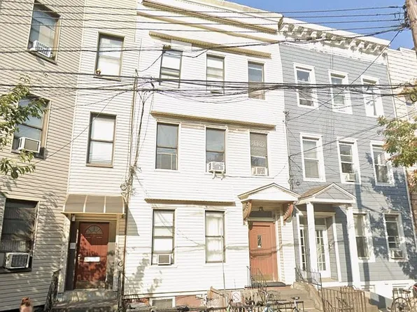 9 Hausman St Floor 1, Brooklyn, NY 11222