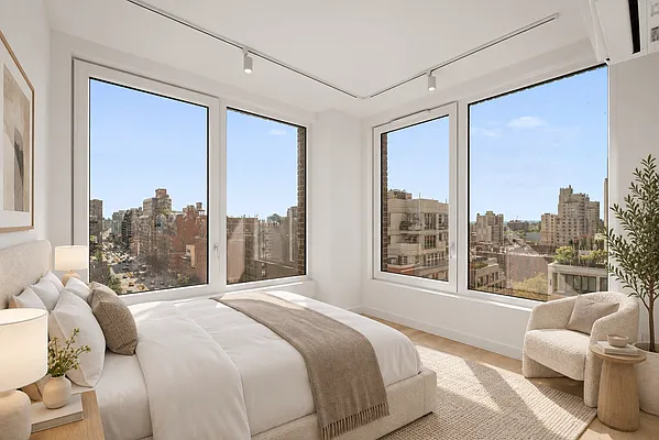 Bedroom, photo 1