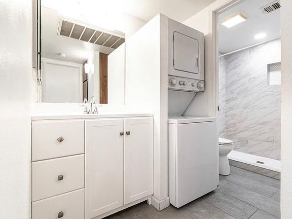 4th image of 1111 E University Dr Unit 115