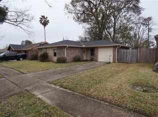 2105 N Sugar Ridge Rd, La Place, LA 70068