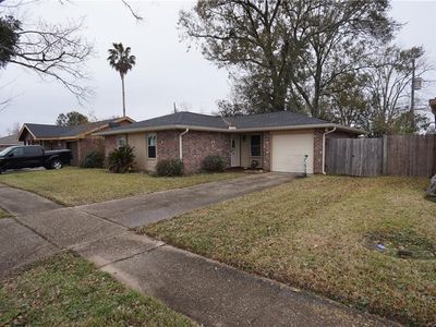 2105 N Sugar Ridge Rd, La Place, LA, 70068