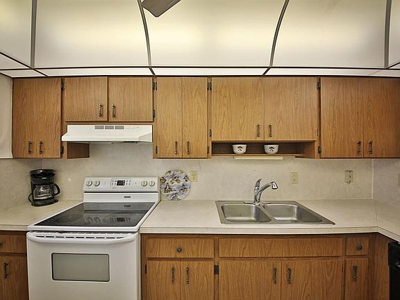 5th image of 161 S Collier Blvd #S-202
