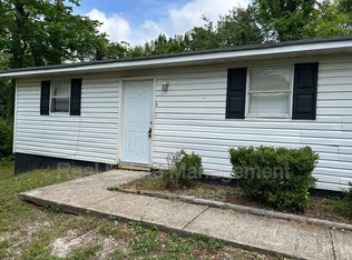 413 N Hill St APT D, Griffin, GA 30223
