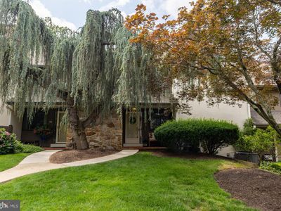 77 Oak Knoll Dr, Berwyn, PA, 19312