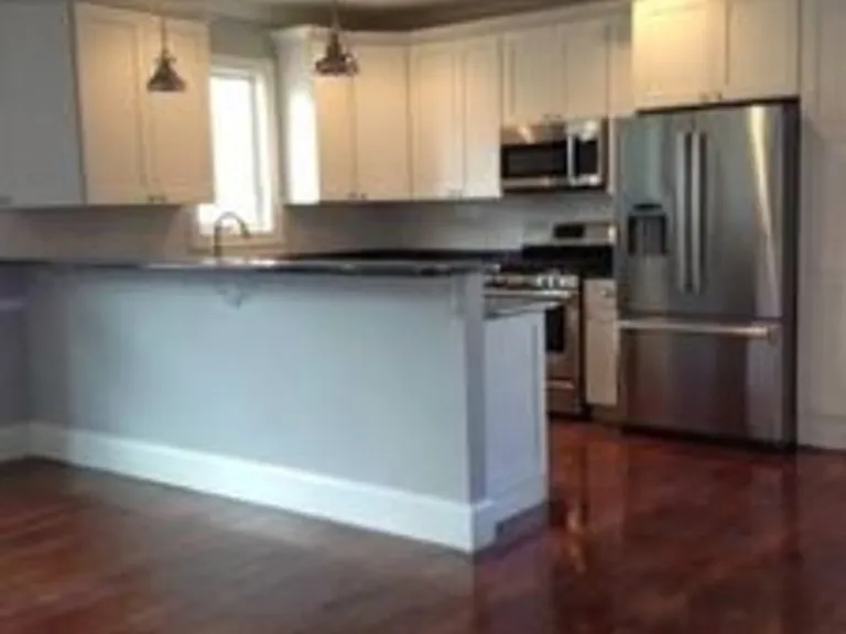 4 Langley Rd #1 — Photo 7