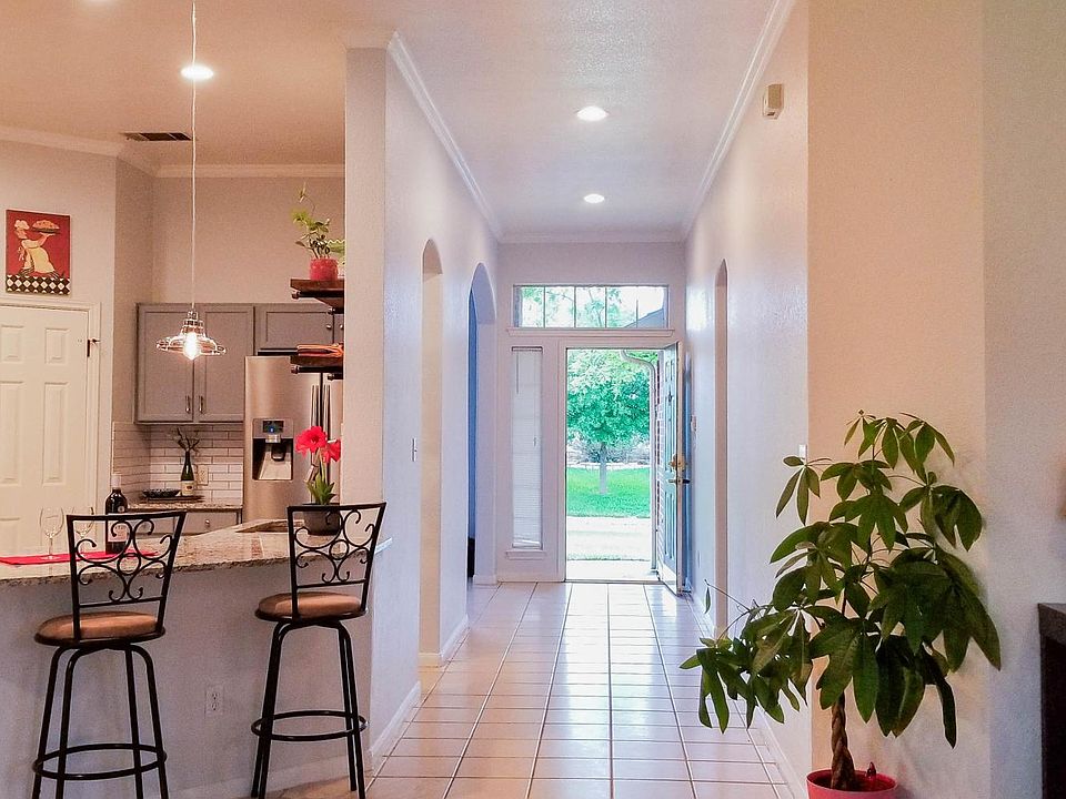 Entry way