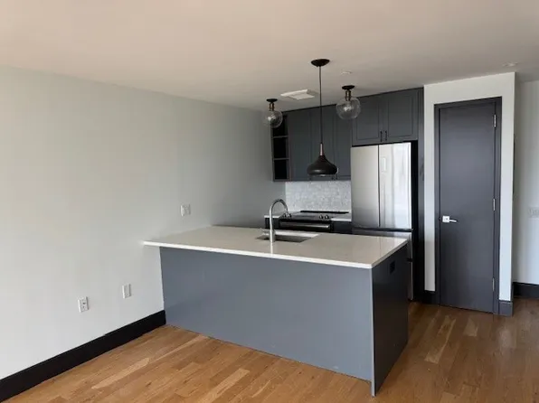 1134 Fulton Street 10J image 2 of 16