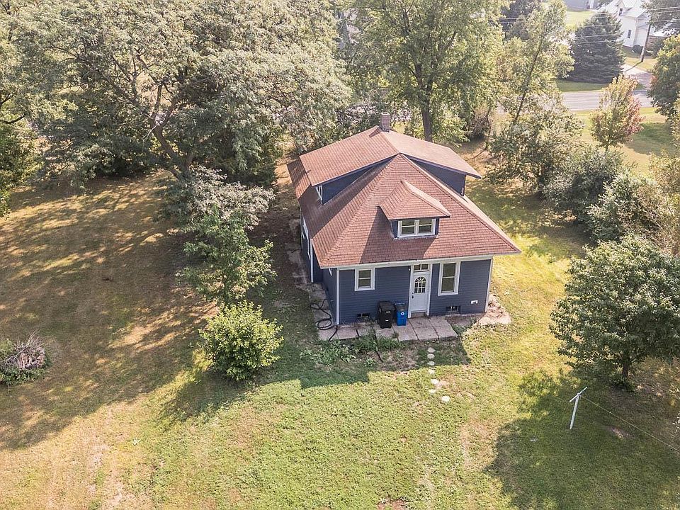 1st image of 719 East St