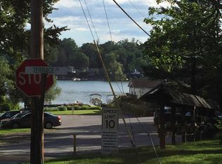 2 Terrace Dr, Brewster, NY 10509