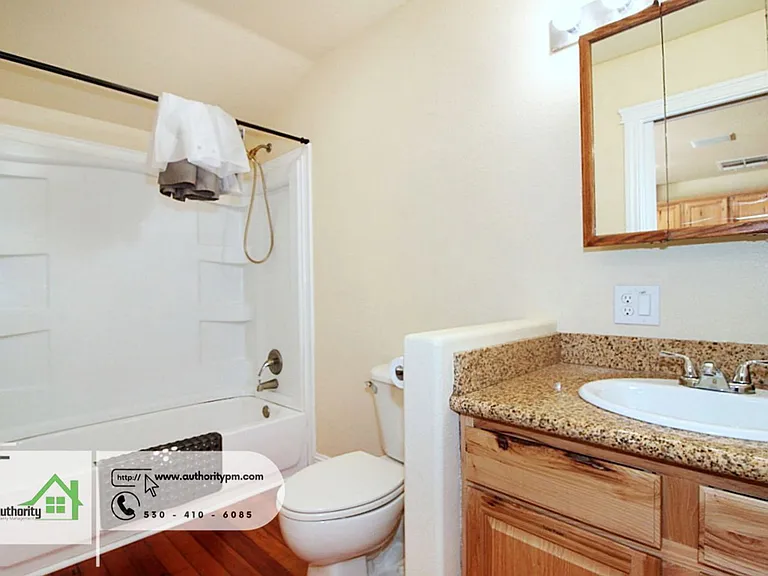 2391 Placer St #C — Photo 14