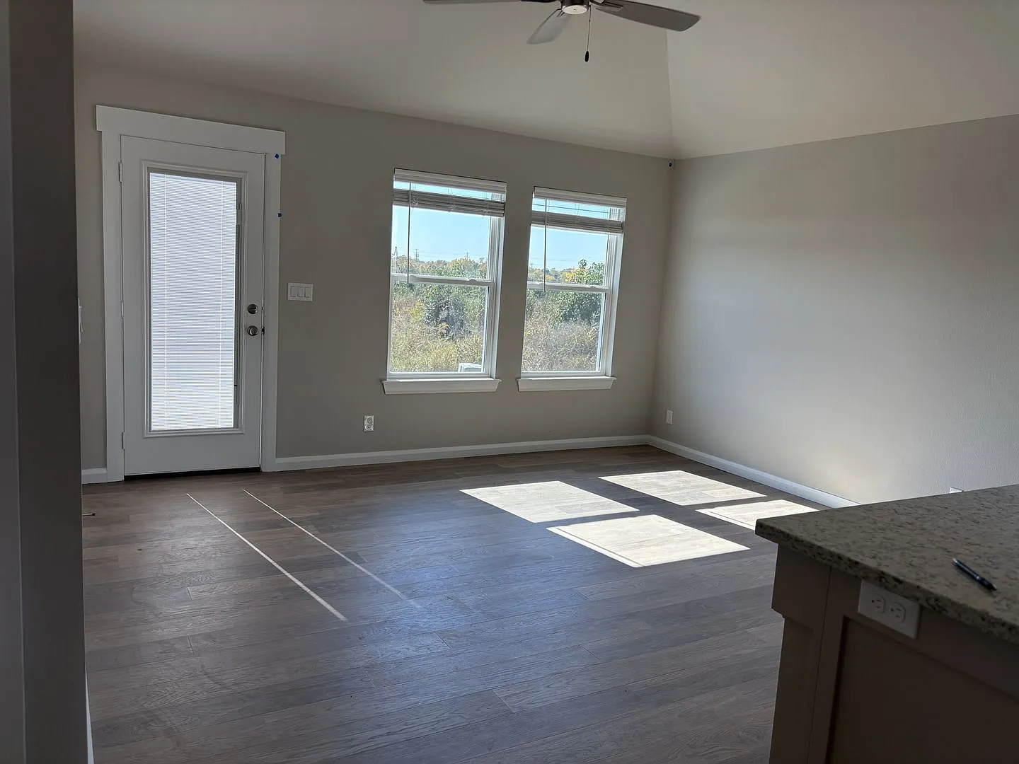 Nearly New Duplex! — Photo 2