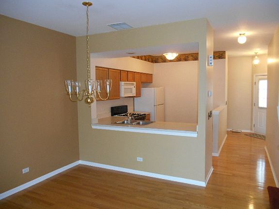 3rd image of 4428 W Quill Ln