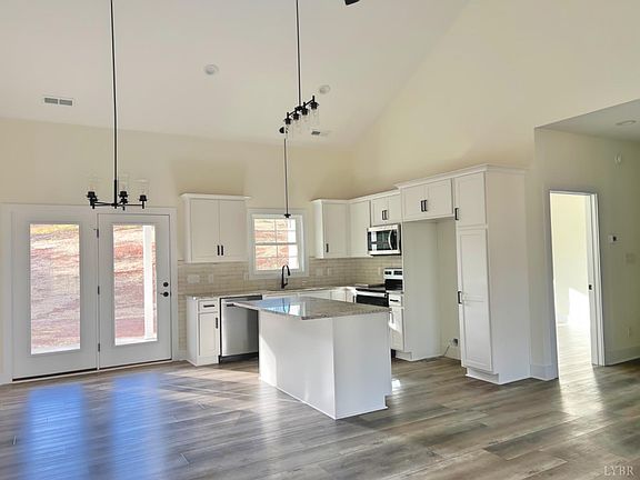 4th image of 1590 Willow Oak Dr