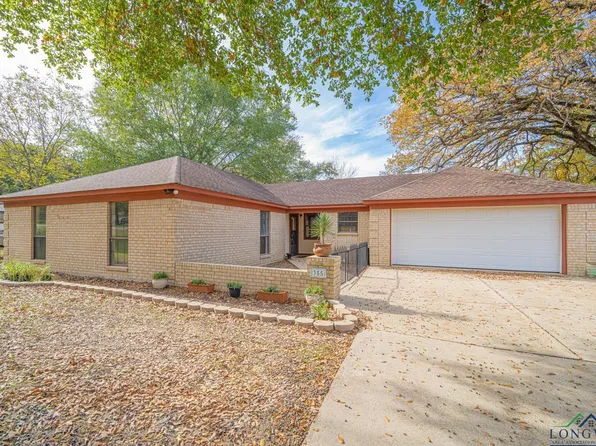 355 Flenniken St, Gladewater, TX 75647