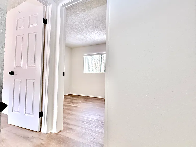 6739 Coldwater Canyon Ave #5 — Photo 17