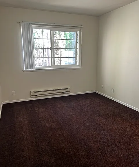 635 S 11th St #14 — Photo 7