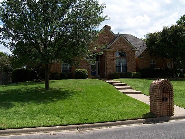 1st image of 1518 Rockwood Dr