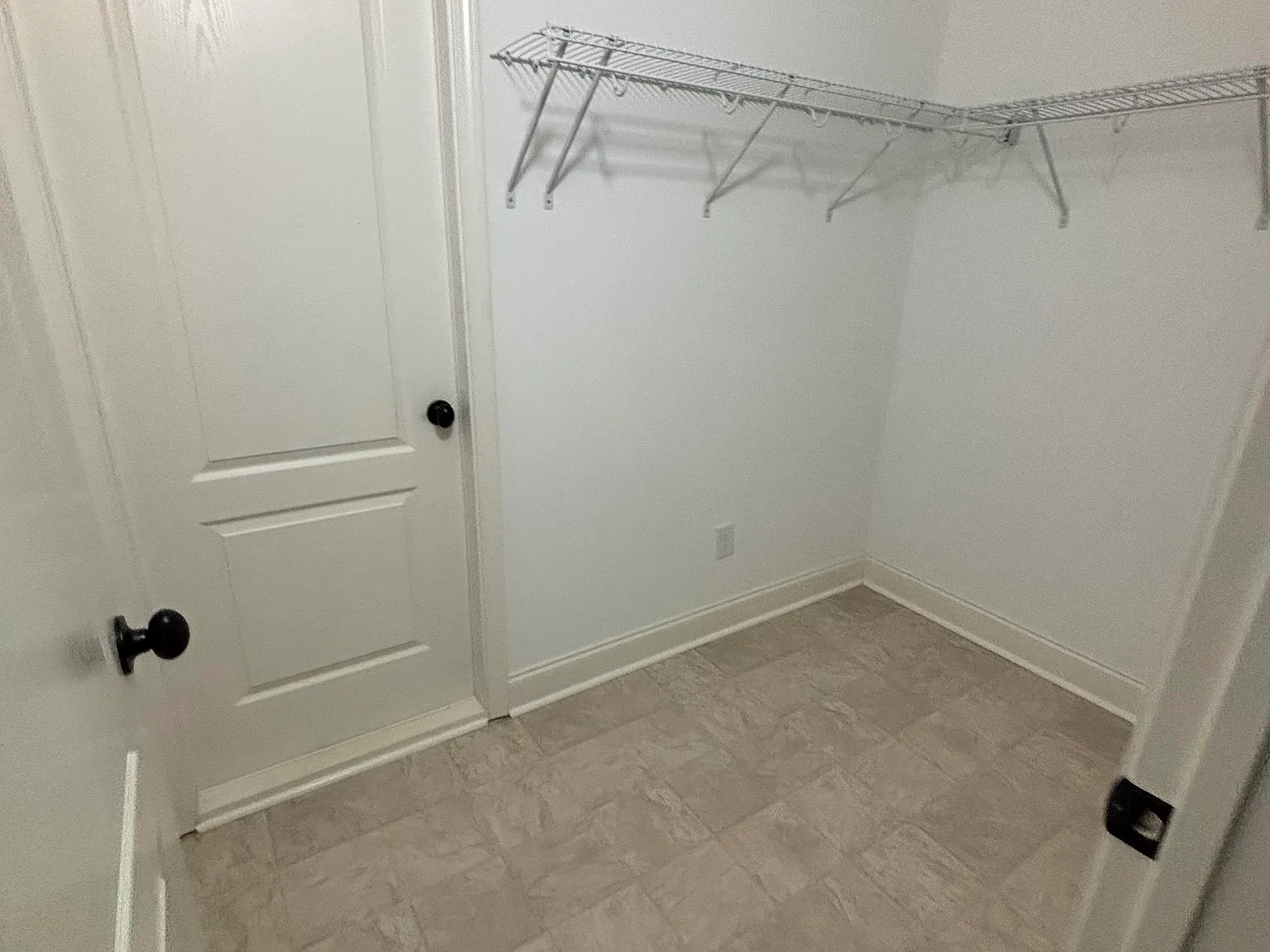 4 bed, 3150 sqft, $2,650 — Photo 3