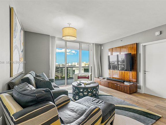 5th image of 450 Alton Rd APT 806