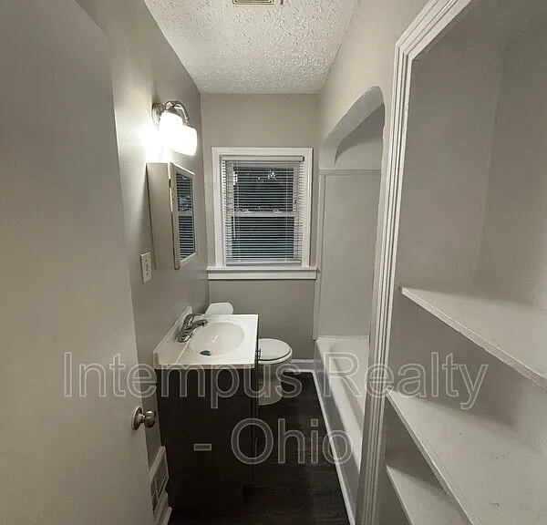 692 S Wheatland Ave — Photo 21