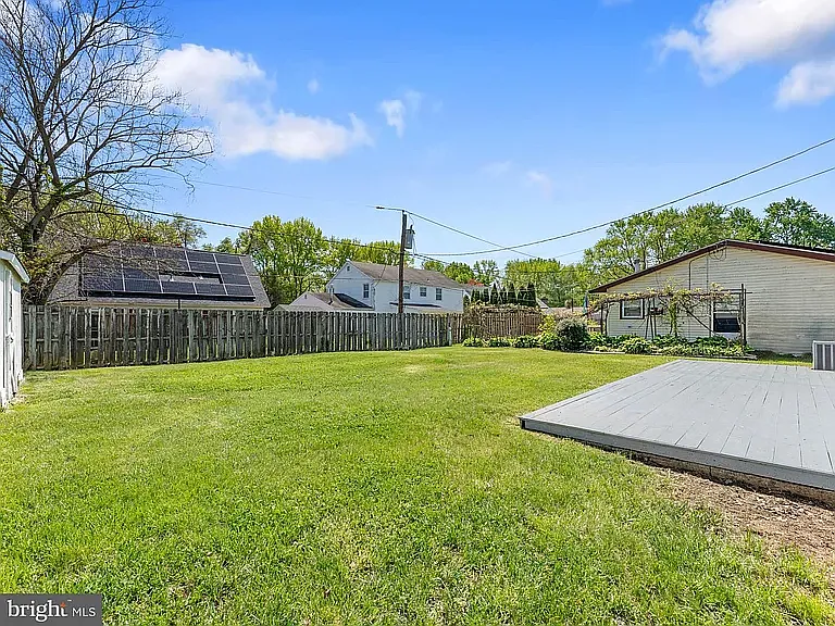 20 Huntington Ln — Photo 21