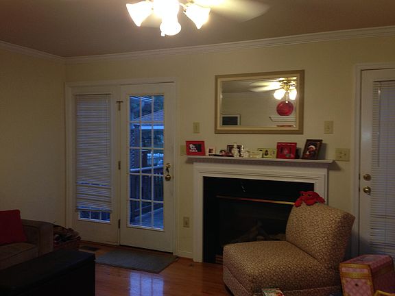5th image of 4427 Park Ave