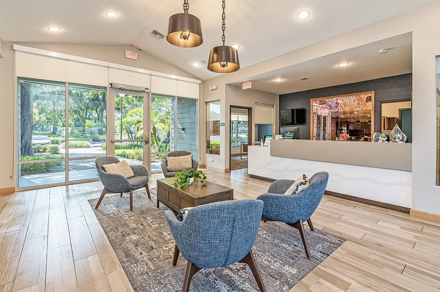 Enclave at Pine Oaks — Photo 2