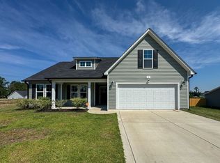15 Terrier Ct, Parkton, NC 28371