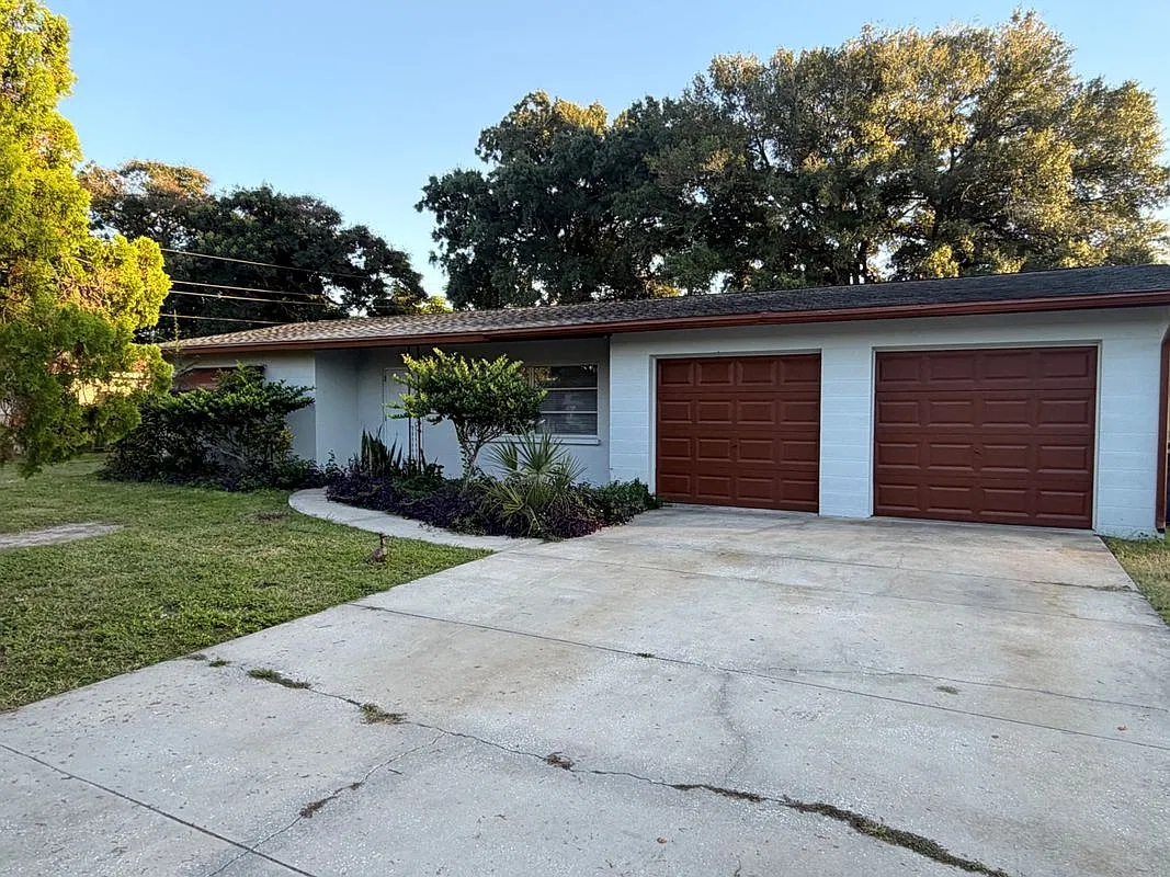 3 bed, 2.0 bath, 1416 sqft, $2,650 — Photo 3