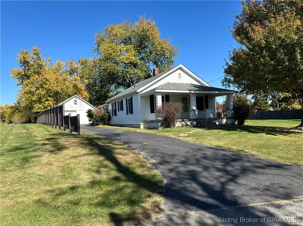 210 Spickert Knob, New Albany, IN 47150