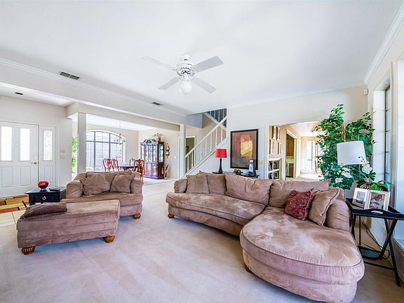 3rd image of 6304 W Coventry Dr