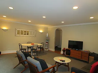 Rented by Rita S Citrin, LREB